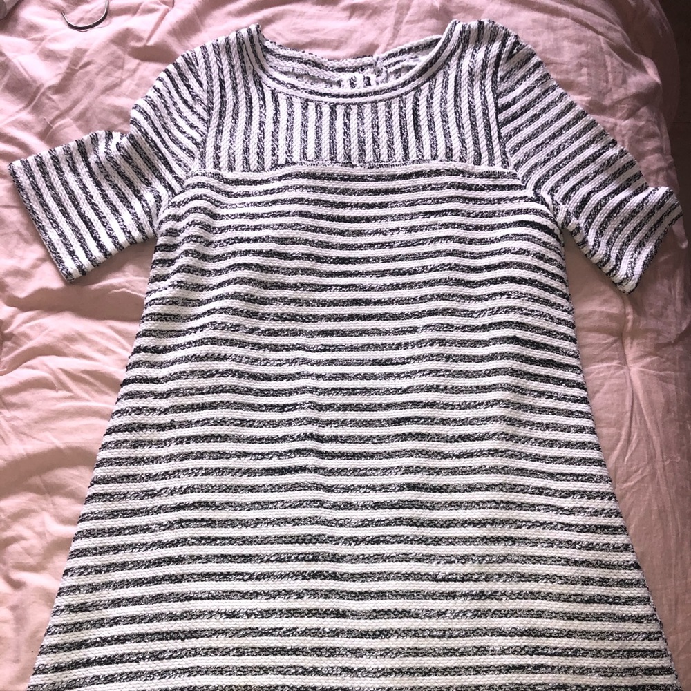 Loose striped dress